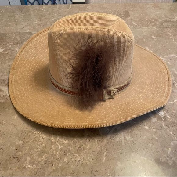 Lanning corduroy hat size small(6 3/4-8 7/8) 100% cotton - Picture 2 of 7